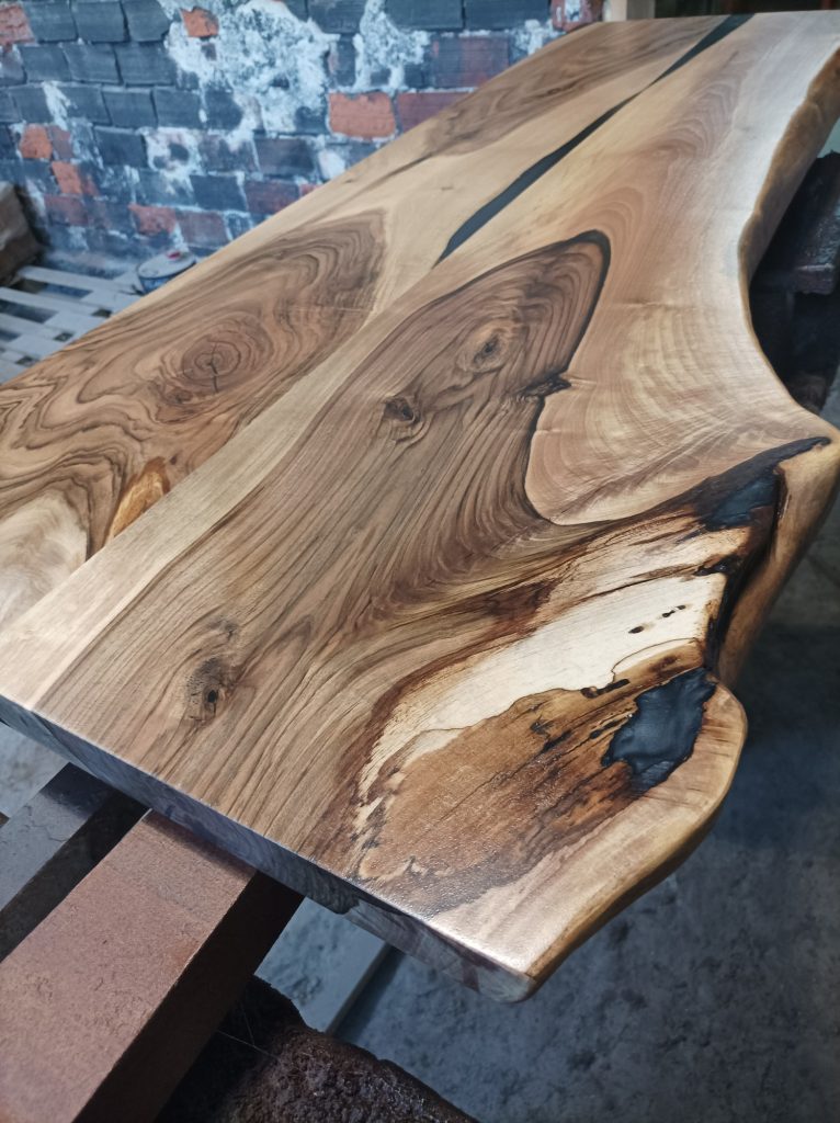 custom walnut table top made to size UK with natural wood grain